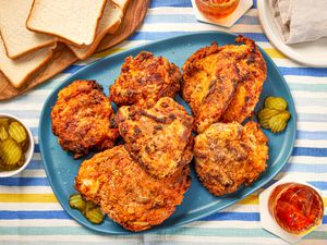 A blue platter with air-fryer fried chicken